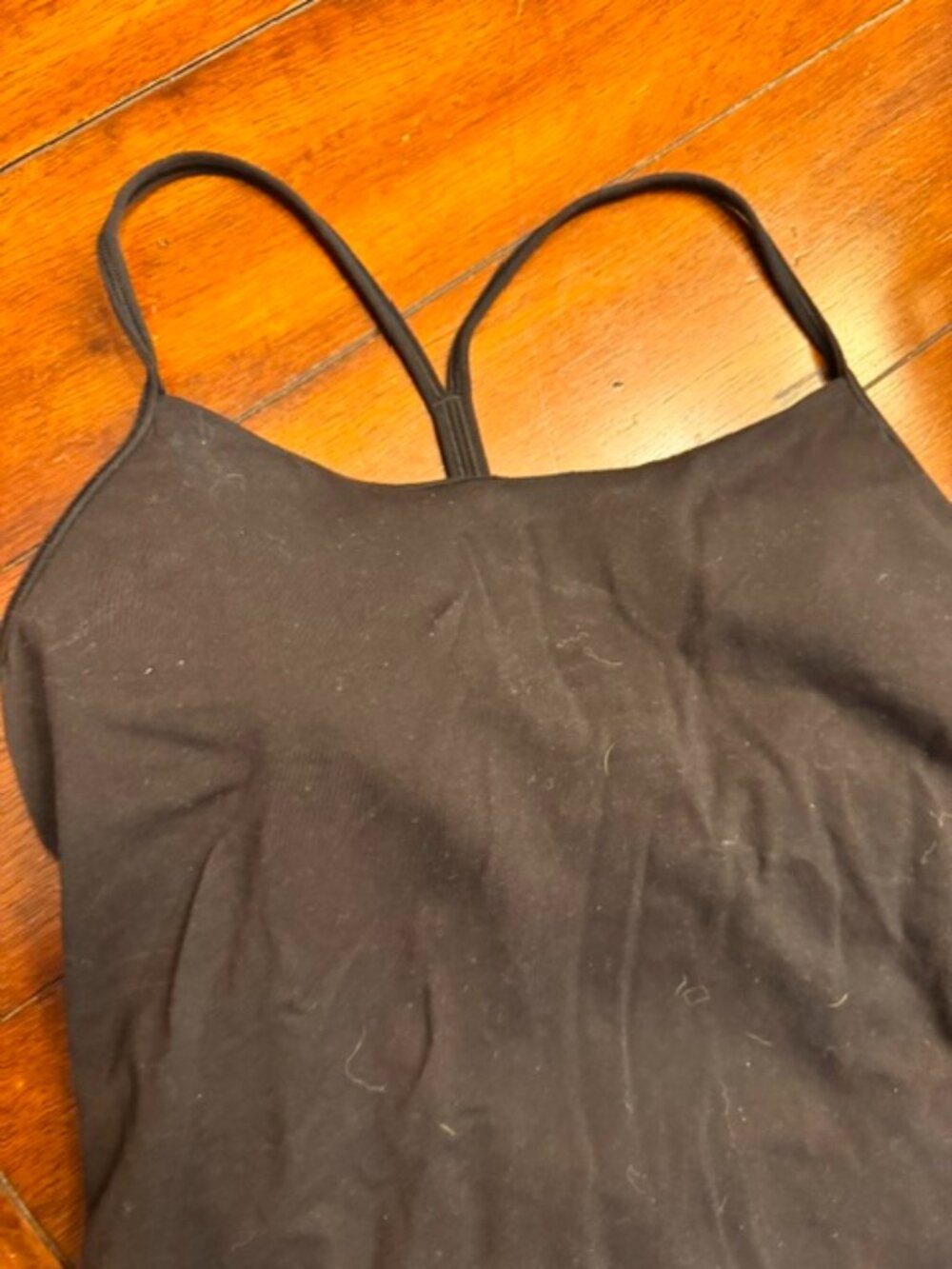 BLACK TANK TOP